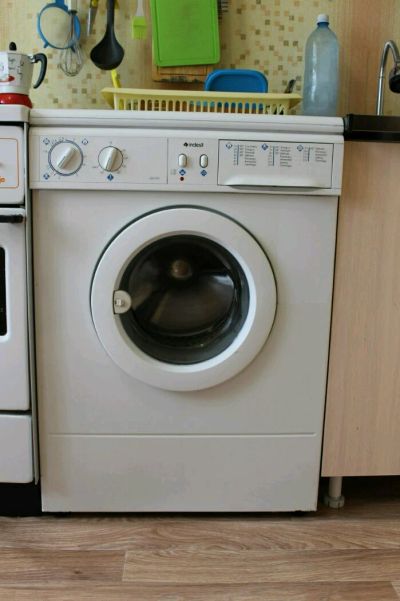 Лот: 11751832. Фото: 1. Стиральная машина Indesit. Стиральные машины