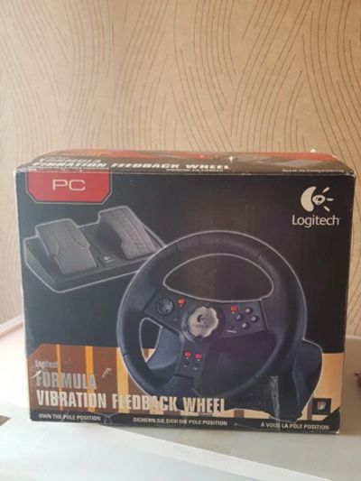 Лот: 13956078. Фото: 1. руль logitech. Рули, джойстики