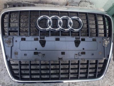 Лот: 4661597. Фото: 1. Решетка радиатора Audi a4. Кузов