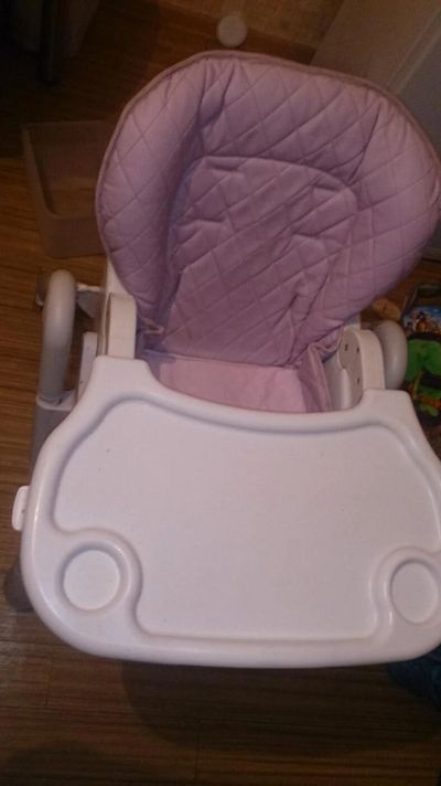 Лот: 10901200. Фото: 1. Happy Baby William - стул с рождения. Стульчики для кормления