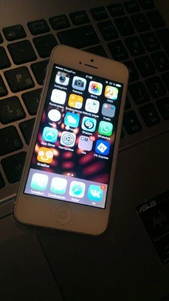 Лот: 5505257. Фото: 1. Iphone 5 WHite(белый) ОБМЕН... Смартфоны