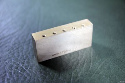 Лот: 13853112. Фото: 1. Сустейн блок от FU-Tone для Ibanez... Аксессуары, комплектующие