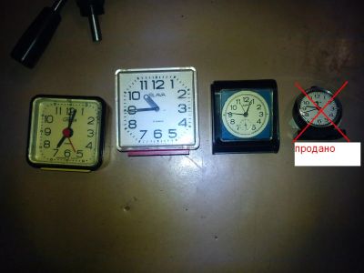 Лот: 10852295. Фото: 1. Часы будильник и часовые отвертки... Оригинальные наручные часы