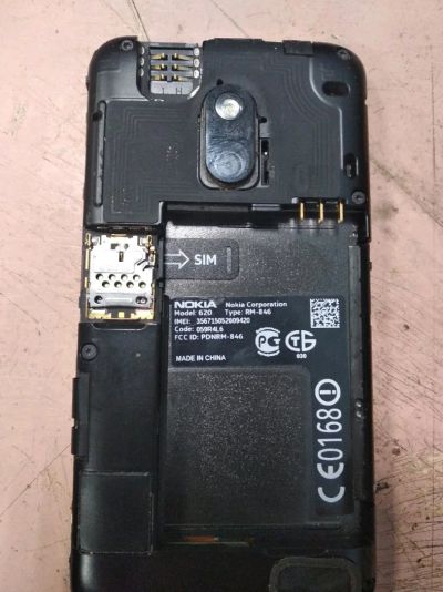 Лот: 12746975. Фото: 1. Nokia 620. Смартфоны