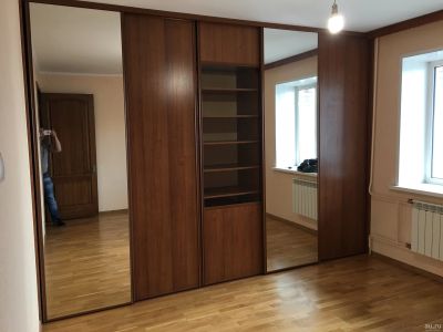 Лот: 13359895. Фото: 1. Продам шкаф купе. Шкафы, шкафы-купе