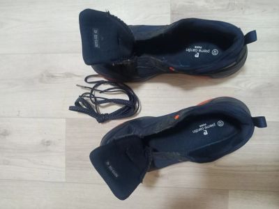 Лот: 24075780. Фото: 1. Кроссовки Pierre Cardin 42 б.у. Кеды, кроссовки, слипоны