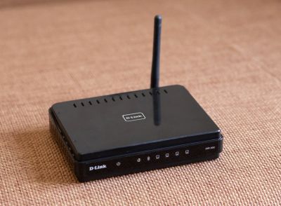 Лот: 17858527. Фото: 1. D-Link DIR-300 b1 Wi-Fi Роутер. Маршрутизаторы (роутеры)