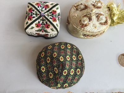Лот: 25712808. Фото: 1. Тюбитейки Узбекские. Головные уборы