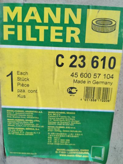 Лот: 25643257. Фото: 1. Воздушный фильтр Mann-Filter C... Расходные материалы