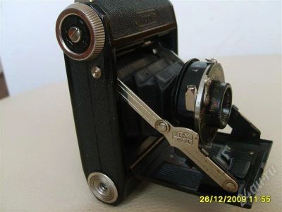 Лот: 298886. Фото: 1. Фотоаппарат немецкий IKONTA500-18... Плёночные компактные