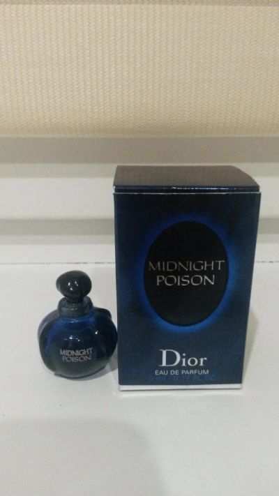 Лот: 9857287. Фото: 1. Парфюм Midnight и Hypnotic Poison... Женская парфюмерия