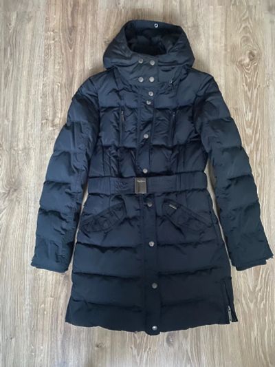 Лот: 19624725. Фото: 1. Пуховик Pepe jeans размер s. Верхняя одежда