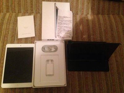 Лот: 3507434. Фото: 1. Apple iPad mini 16gb wifi white... Планшеты