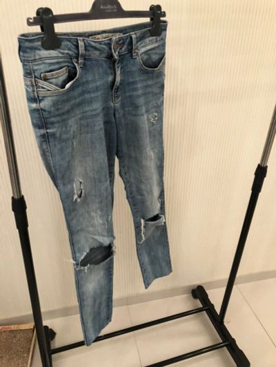 Лот: 10711177. Фото: 1. Джинсы Zara. Джинсы