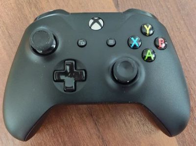 Лот: 17194696. Фото: 1. Геймпад xbox one. Аксессуары для игровых приставок, консолей, геймпады
