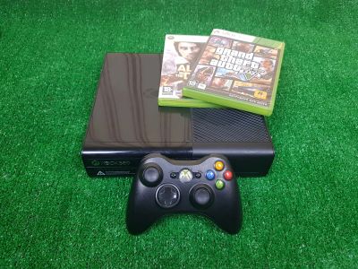 Лот: 13933983. Фото: 1. Xbox 360 E 500Gb (GTA5). Игровые приставки, консоли