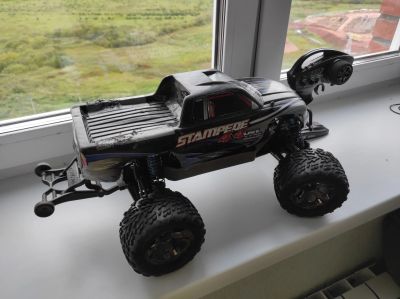 Лот: 12754102. Фото: 1. Traxxas Stampede VRX 4x4 Цена... Автомоделизм