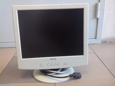 Лот: 4065215. Фото: 1. Монитор 15" BENQ FP557. ЖК-мониторы