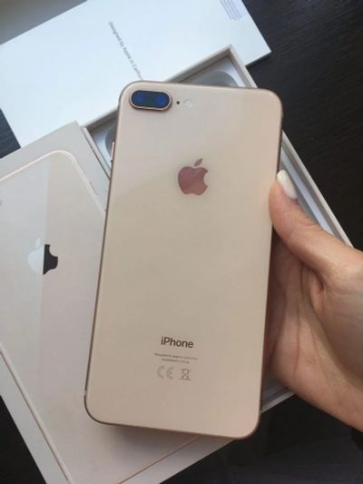 Лот: 16159045. Фото: 1. iPhone 8 Plus Gold 64GB Идеал... Смартфоны