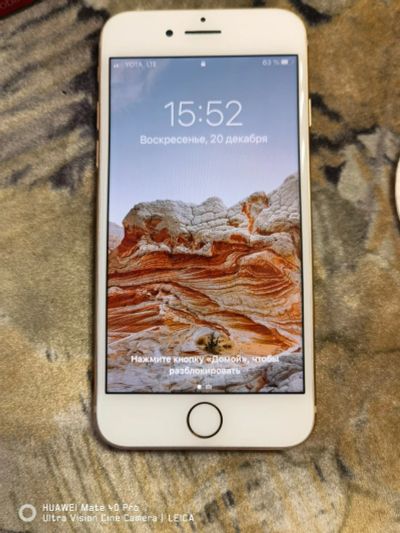 Лот: 16978191. Фото: 1. iPhone 8 64gb gold. Смартфоны