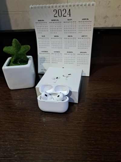 Лот: 24894802. Фото: 1. Airpods pro 2. Наушники, гарнитуры