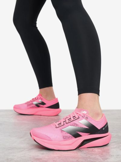 Лот: 24397432. Фото: 1. Кроссовки женские New Balance... Другое (одежда, обувь, галантерея)