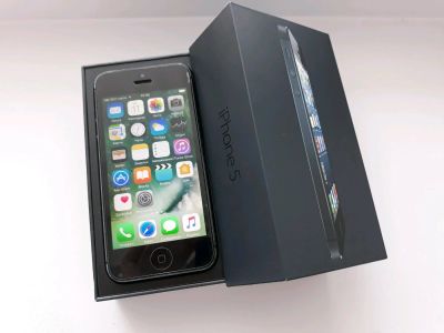 Лот: 11021294. Фото: 1. IPhone 5 32gb. Смартфоны