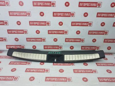 Лот: 20896814. Фото: 1. Накладка багажника Toyota Avensis... Кузов