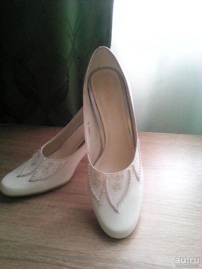 Лот: 8227832. Фото: 1. Итальянские туфли с камнями. Туфли для невесты