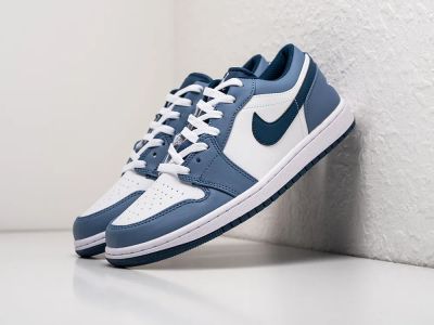 Лот: 24978696. Фото: 1. Кроссовки Nike Air Jordan 1 Low. Кеды, кроссовки, слипоны