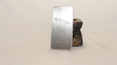 Лот: 3558344. Фото: 1. Чехол на iPhone 5/5s Ягуар белый. Чехлы, бамперы