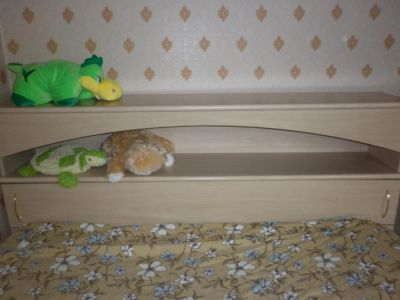 Лот: 3165025. Фото: 1. Кровать двухспальная и 2 тумбы. Кровати