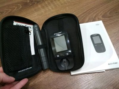 Лот: 11152203. Фото: 1. Глюкометр Accu-Chek Aktive. Оборудование