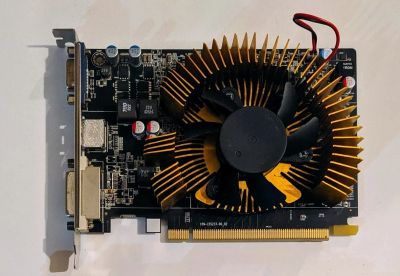 Лот: 16803249. Фото: 1. Видеокарта Sapphire Radeon R7... Видеокарты