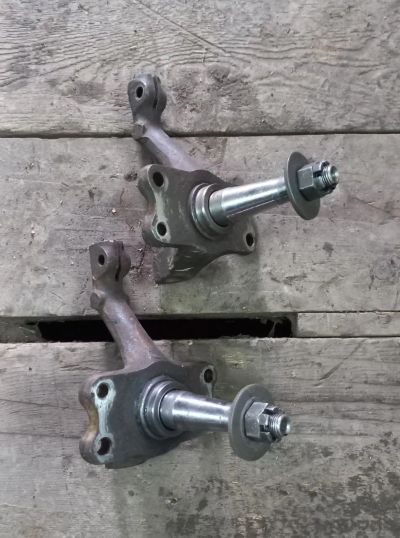 Лот: 25414785. Фото: 1. Стойка подвески (поворотный кулак... Ходовая, подвеска, рулевое управление