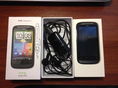 Лот: 4352750. Фото: 1. Смартфон HTC Desire S. Смартфоны