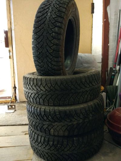 Лот: 12149724. Фото: 1. Продам зимние шины nordman 215... Шины