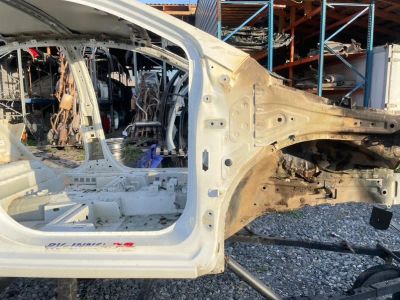Лот: 25789940. Фото: 1. стойка кузова Chevrolet Aveo T300. Кузов