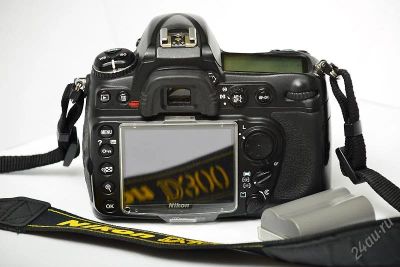 Лот: 4724452. Фото: 1. Nikon D300 в отличном состоянии... Цифровые зеркальные