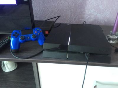 Лот: 7719326. Фото: 1. Продам SonyPlaystation 4 500gb... Игровые приставки, консоли