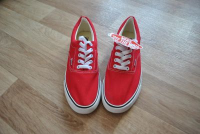 Лот: 7404575. Фото: 1. кеды кроссовки красные vans унисекс. Кеды, кроссовки, слипоны