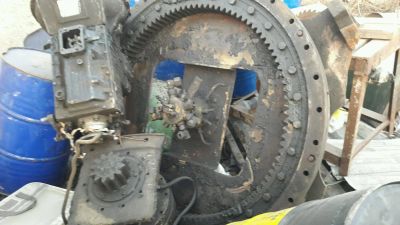 Лот: 9341321. Фото: 1. поворотный круг эксковатор. Ходовая, подвеска, рулевое управление