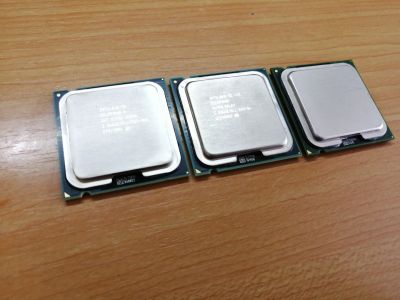 Лот: 13958105. Фото: 1. Процессоры Intel s775 6 шт. одним... Процессоры
