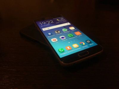 Лот: 6440731. Фото: 1. Samsung S6 Black Sapphire 32GB. Смартфоны