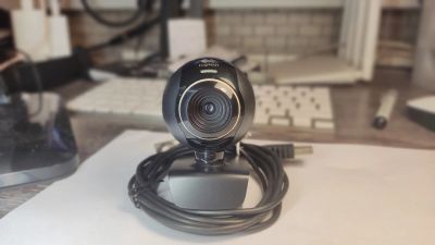 Лот: 25518486. Фото: 1. Web камера с микрофоном Logitech... Веб-камеры