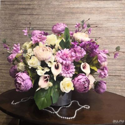 Лот: 13140841. Фото: 1. Композиция из искусственных цветов... Свежие цветы