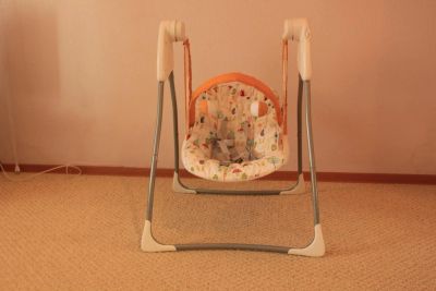 Лот: 4311216. Фото: 1. Детское кресло качалка Graco Baby... Ходунки, прыгунки, качели