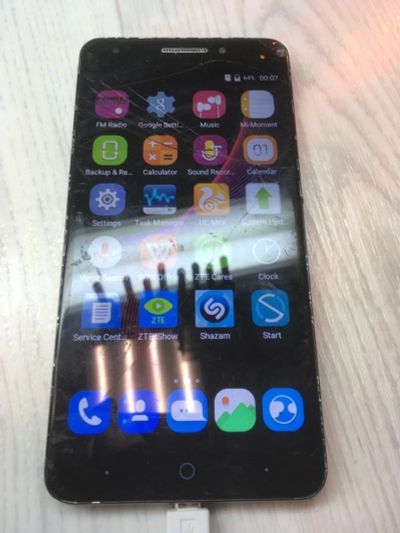 Лот: 14371525. Фото: 1. Смартфон ZTE Blade A813. Смартфоны