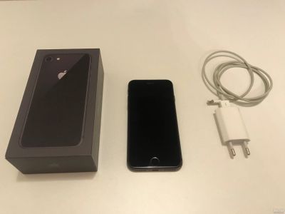 Лот: 12806030. Фото: 1. Apple iPhone 8 (смартфон, телефон... Смартфоны