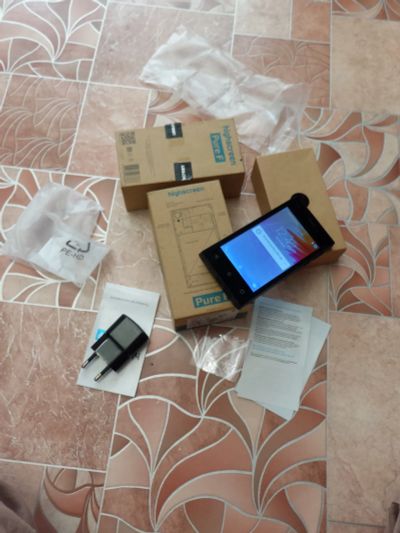 Лот: 15252533. Фото: 1. Телефон Highscreen. Смартфоны